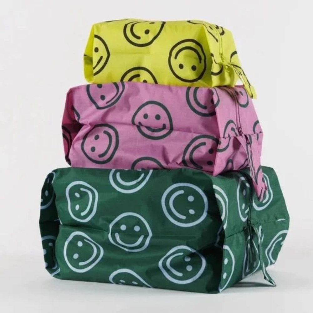 Never Used BAGGU happy yellow 3D Zip small ONLY